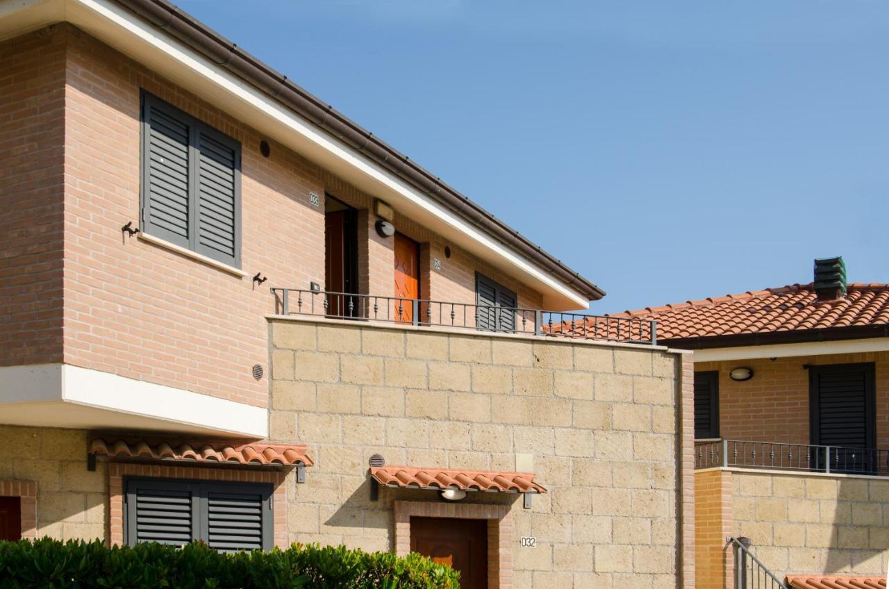 Residence Il Borgo Tortoreto Ngoại thất bức ảnh
